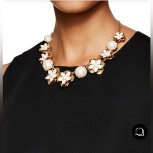 NWT 17” Kate Spade Floral Flowers Bouquet Collar Cream Gold Necklace o0ru1037